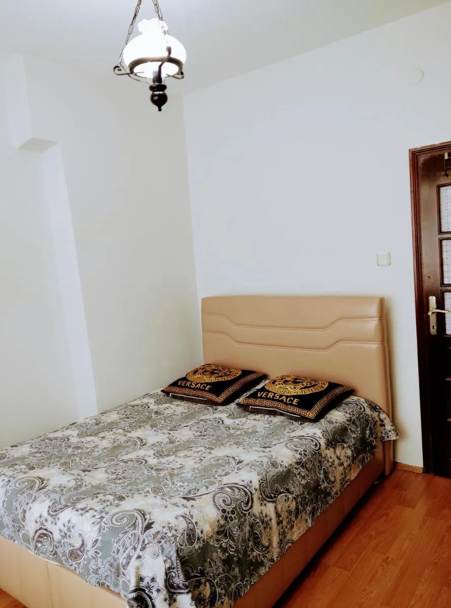 Image 5 of Historia Apartment