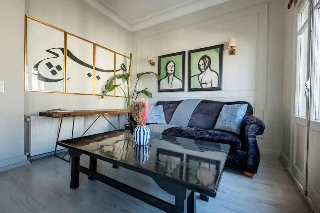 Image 2 of Historical 2-Bedroom Apartment