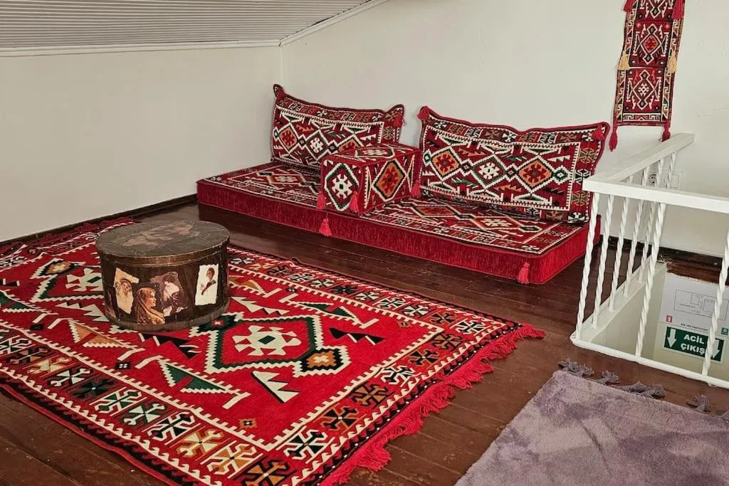 Image 5 of Historical apartment Besiktas center