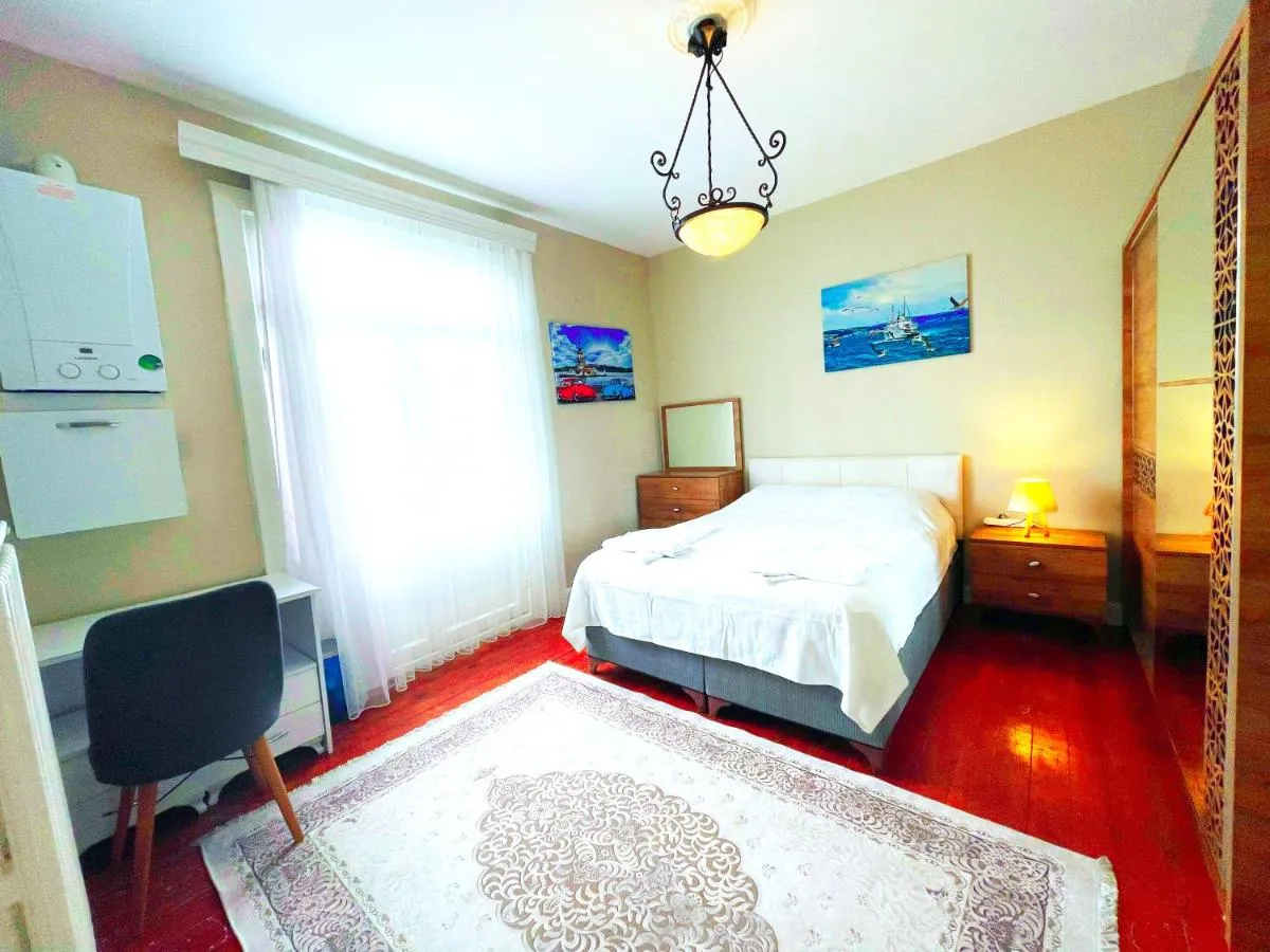 Image 6 of Hkn Home Large Four-Bedroom House in a Central Location2