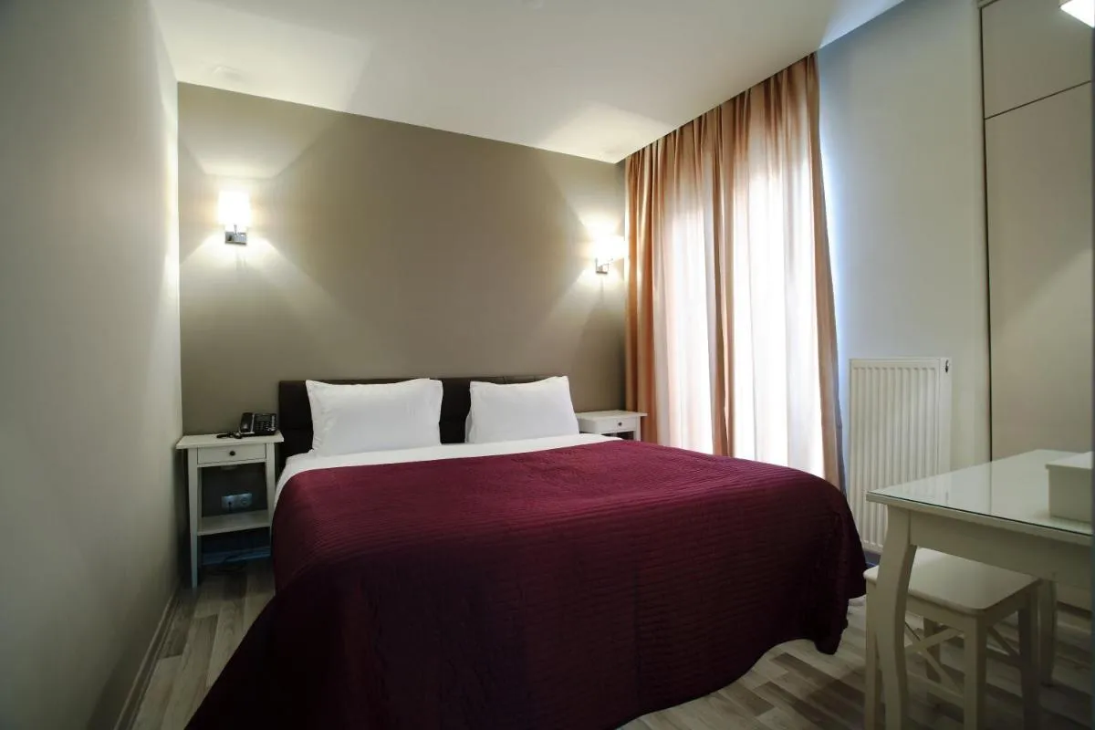 Image 1 of Home Stay Home Sisli