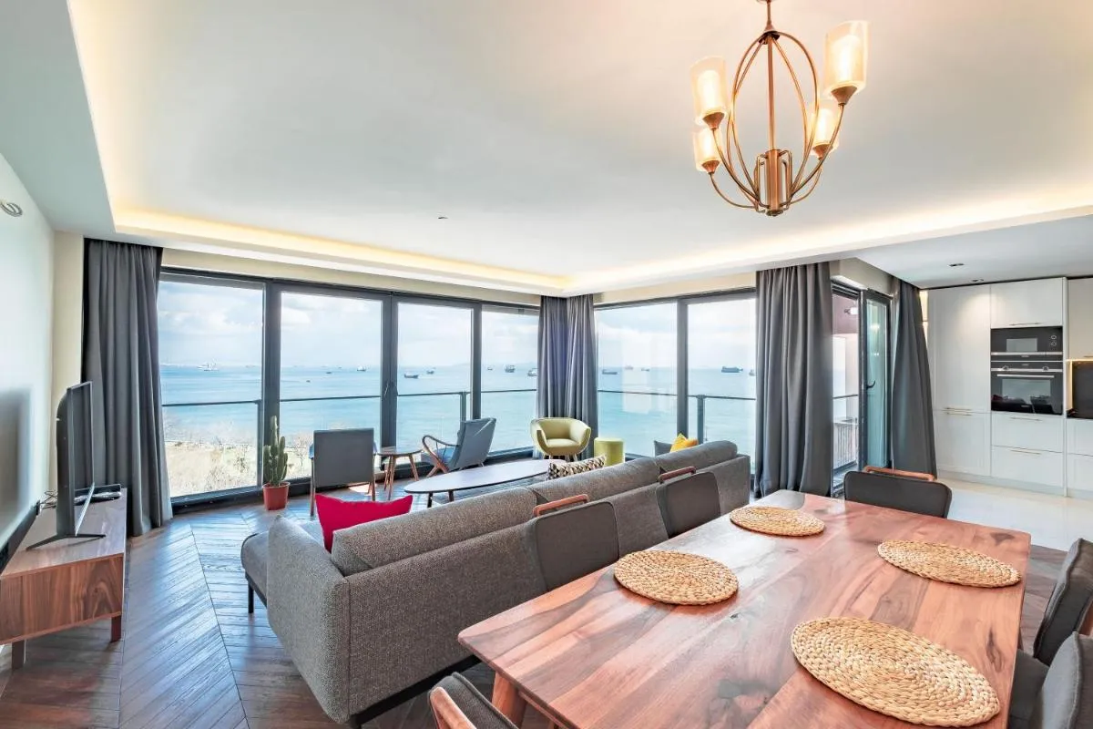 Image 4 of Homie Suites – Newly Built Seaside Apartments on Bakırköy Shore