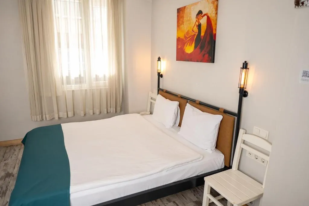 Image of Hot Budget Ortakoy