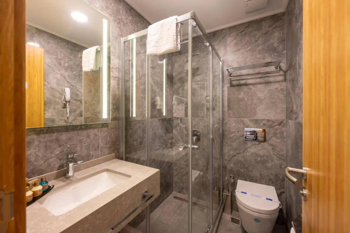 Image 6 of Hotel Ravi