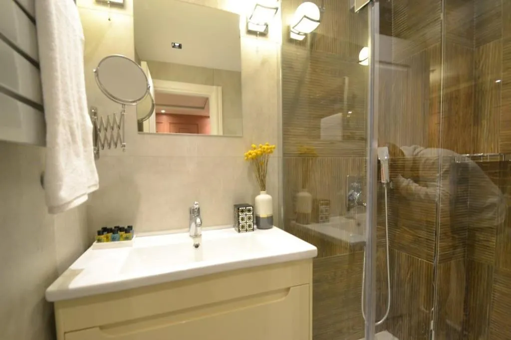 Image 1 of İSTANBUL LUXURY COMFORTABLE HOUSE