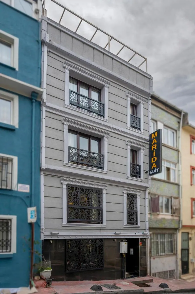 Image 3 of Istanbul Taksim MARİDA SUIT