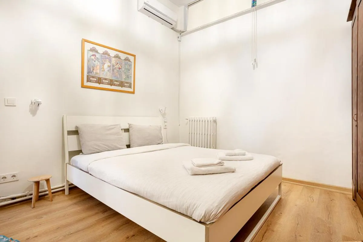 Image 2 of İstanbul’un Tarihi Bölgesi’nde Modern Konforlu Daire