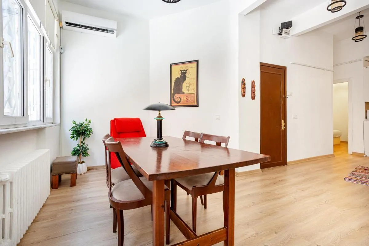 Image 6 of İstanbul’un Tarihi Bölgesi’nde Modern Konforlu Daire
