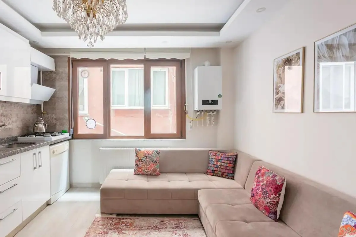 Image 4 of İstanbul’un merkezinde Cevahir AVM karşısı 1+1 yeni ev