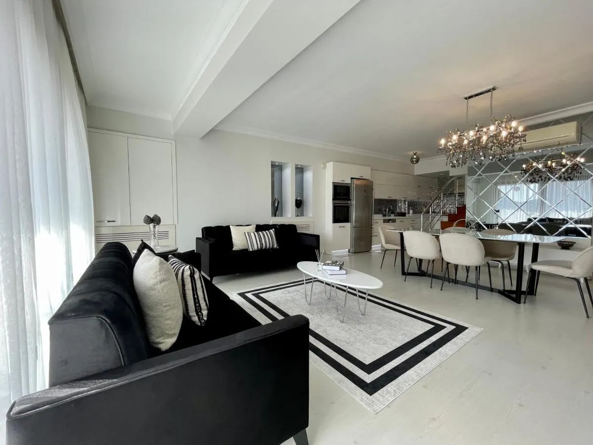 Image 3 of Kaplan Luxury Family Flat – 3 Bedrooms with air conditioning & heating in the City
