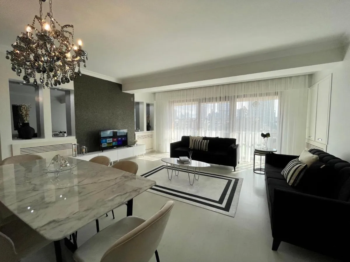 Image 2 of Kaplan Luxury Family Flat – 3 Bedrooms with air conditioning & heating in the City