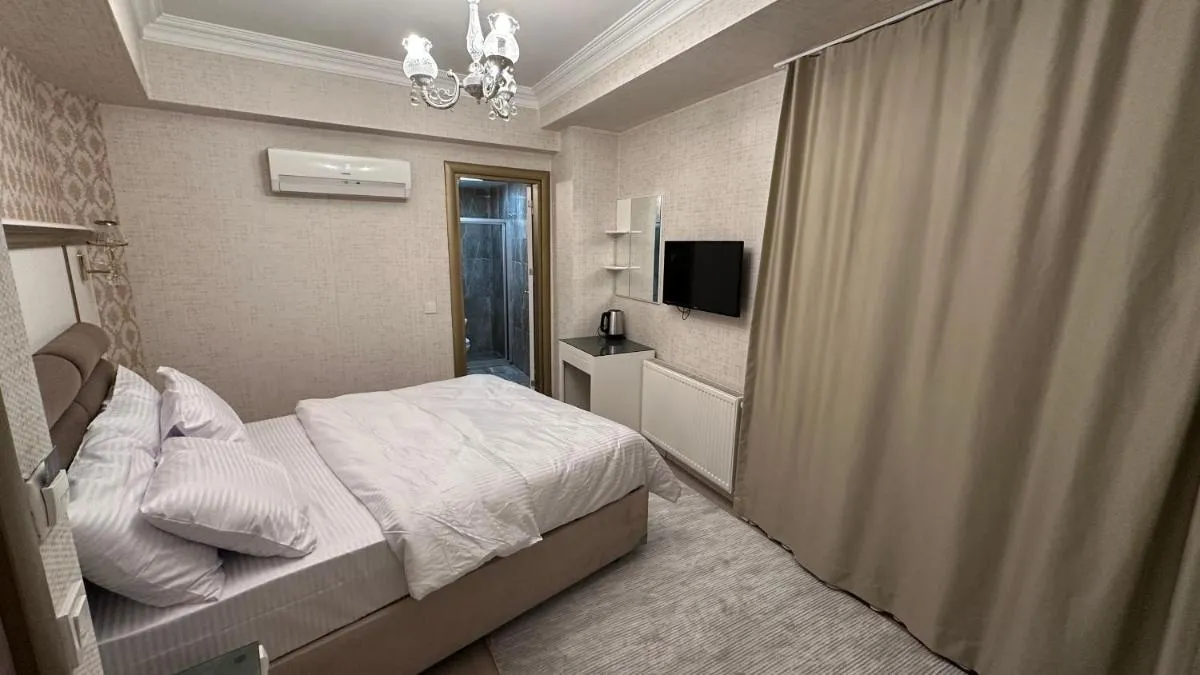 Image 2 of LElLl HAGİA SOFİA OTEL