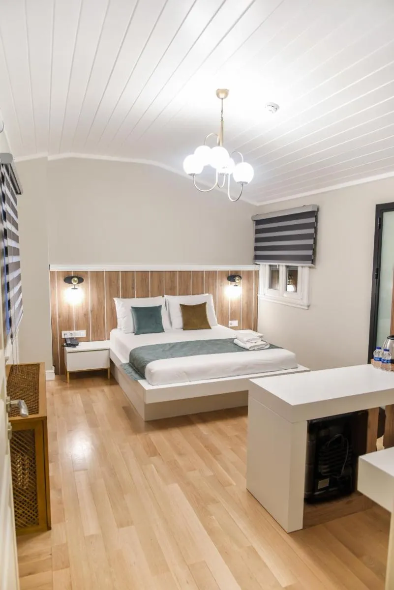 Image 5 of LUXIR HOTEL