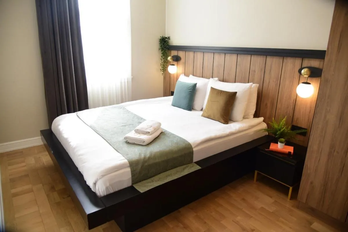 Image 3 of LUXIR HOTEL