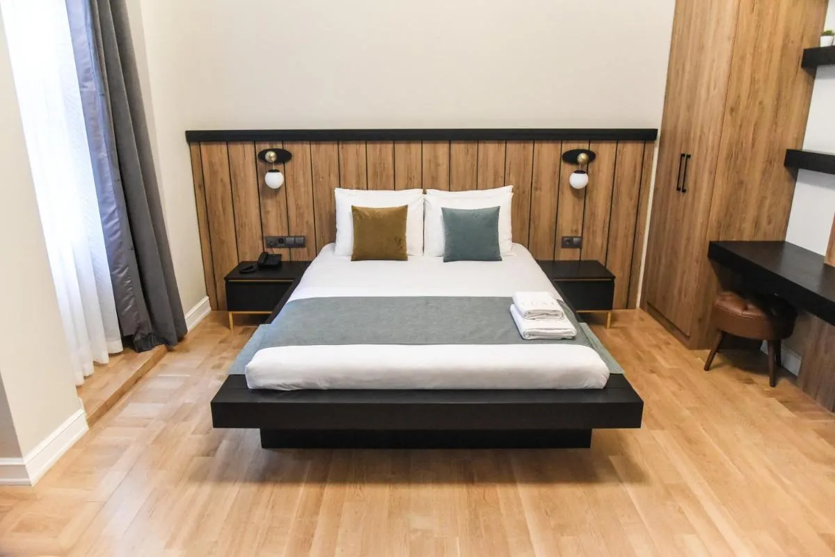 Image 4 of LUXIR HOTEL