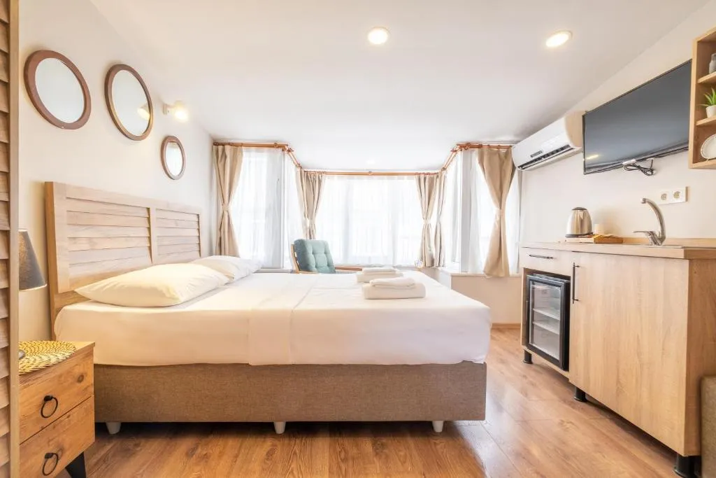 Image of La Perla Suite