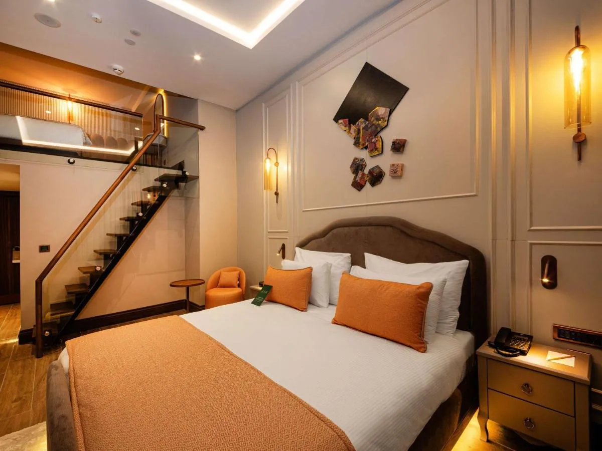 Image 6 of Levni Istanbul Hotel Handwritten Collection
