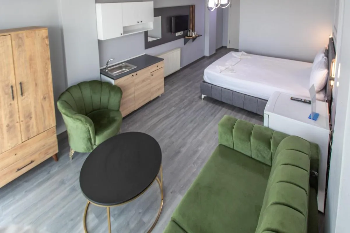 Image 4 of Liza Suit Hotel