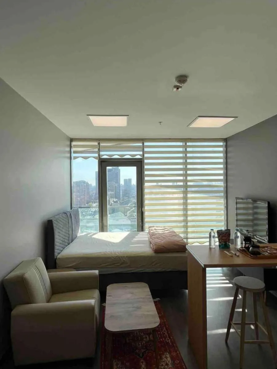 Image 2 of Luxe Residance in International financial Center, close to watergarden mall