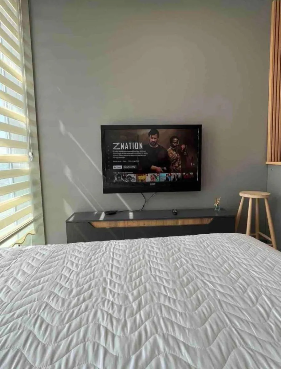 Image 4 of Luxe Residance in International financial Center, close to watergarden mall
