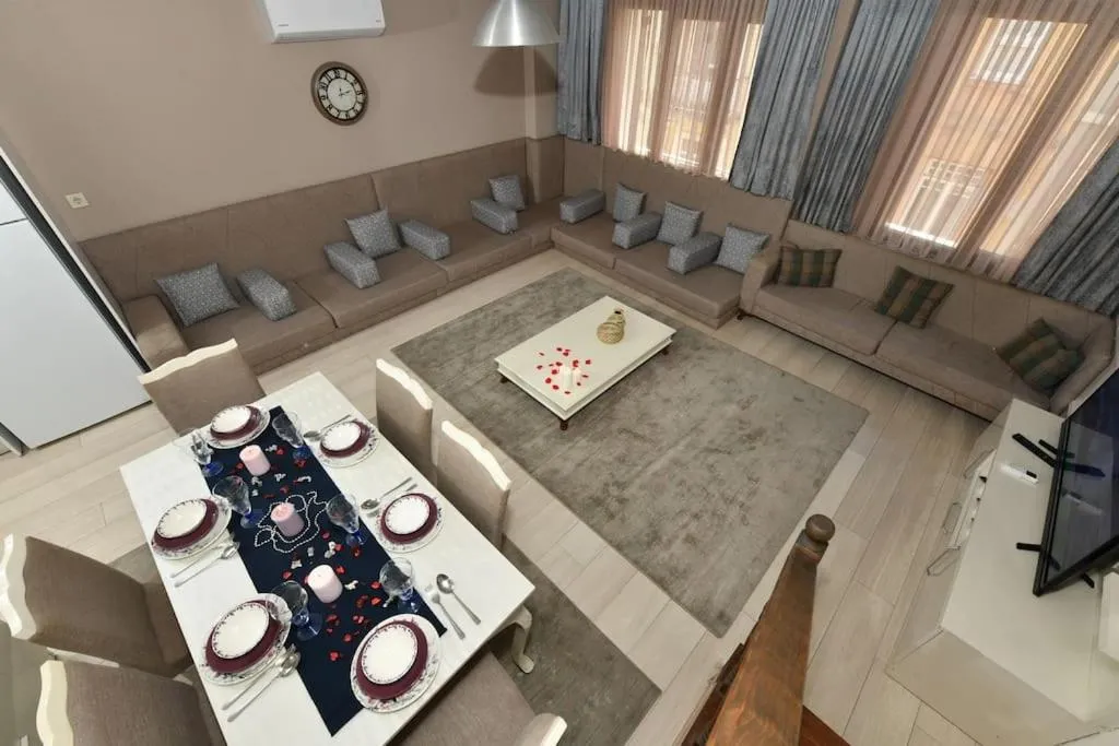 Image 1 of Luxury Apartments