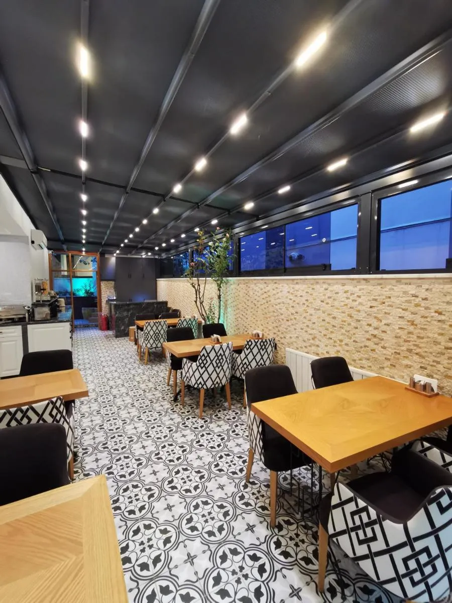 Image 6 of Luxx Garden Hotel