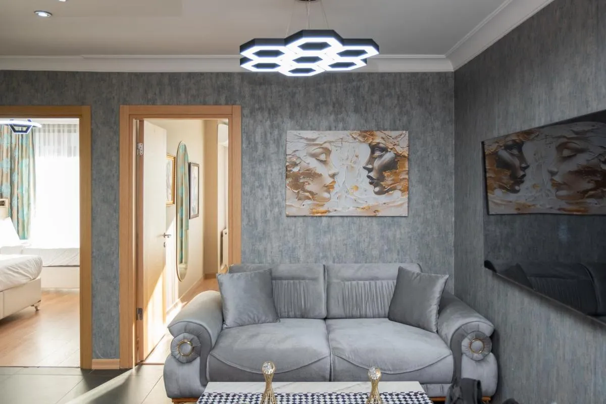 Image 5 of MELVİN HOMe