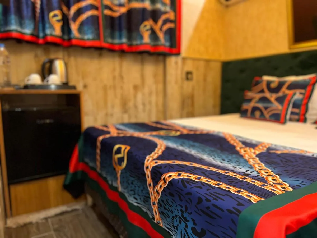 Image 1 of Maranda Suit Hotel