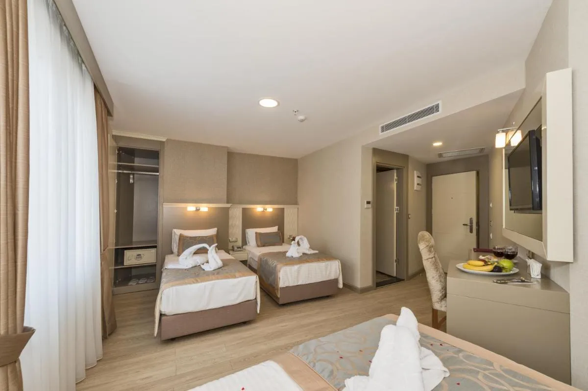 Image 6 of Marcello Hotel