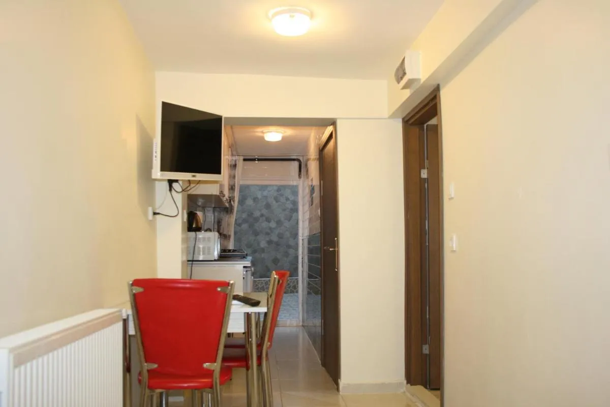 Image 6 of Marmara Apartments