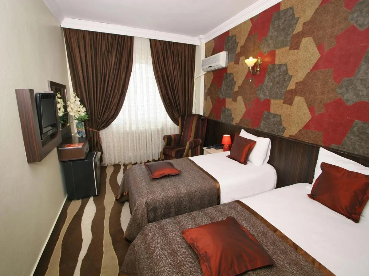 Image 1 of Maya Hotel