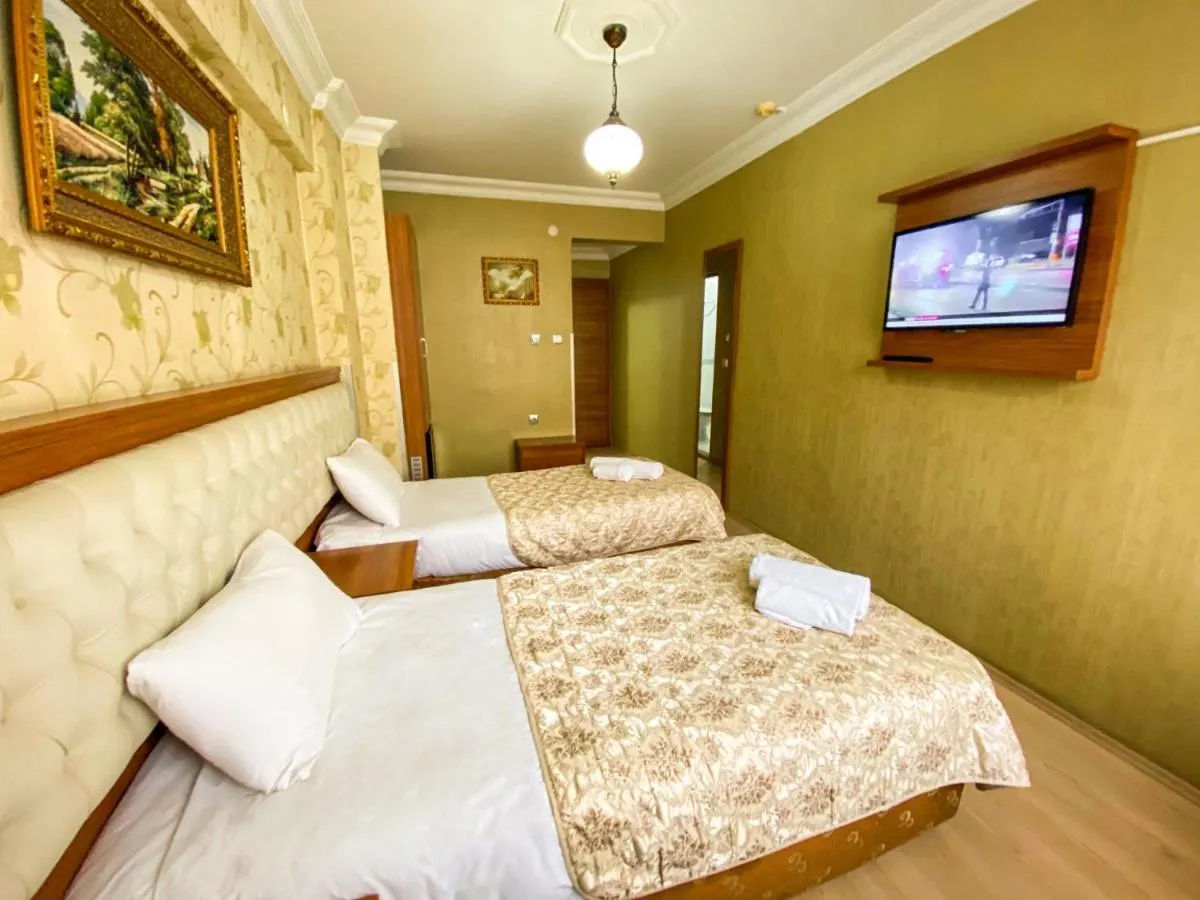 Image 3 of Mekke Hotel Istanbul