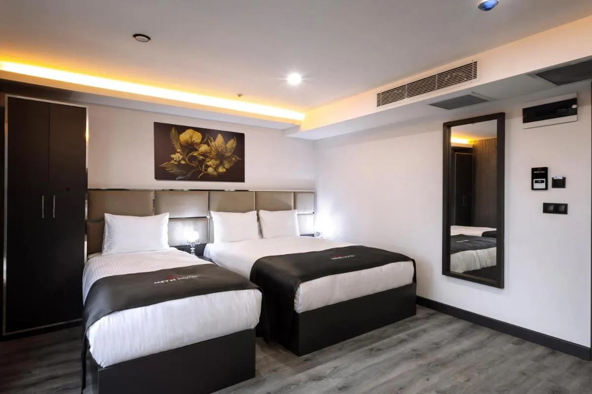 Image 4 of Meyzi Hotel