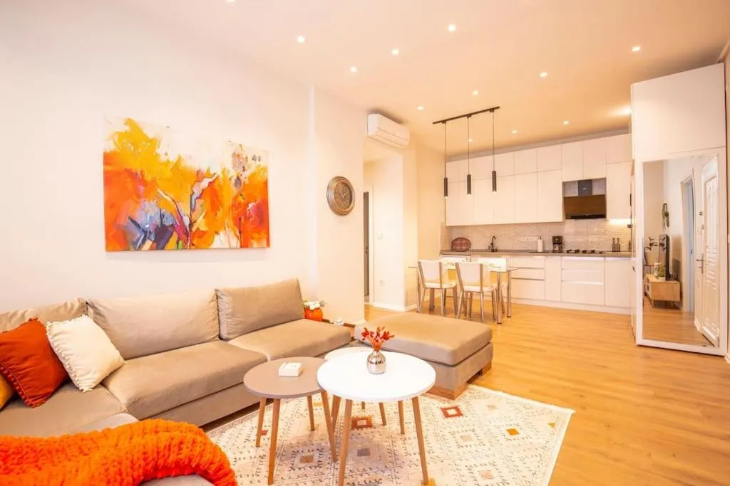 Image of Modern Flat with Central Location near Nisantasi