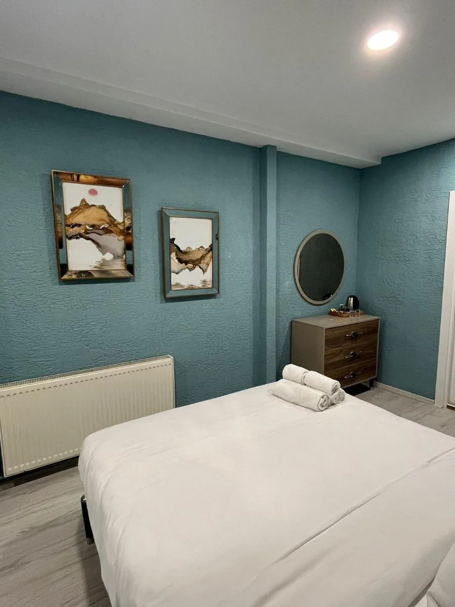 Image 4 of Monezza Hotel
