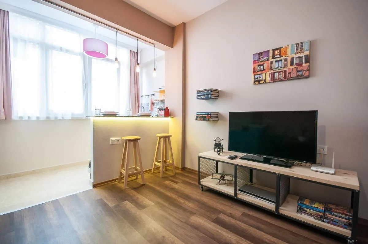 Image 4 of Newway Apartments
