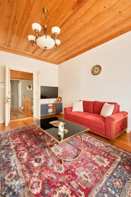 Image 4 of Nostalgic & Comfortable Historical Home!