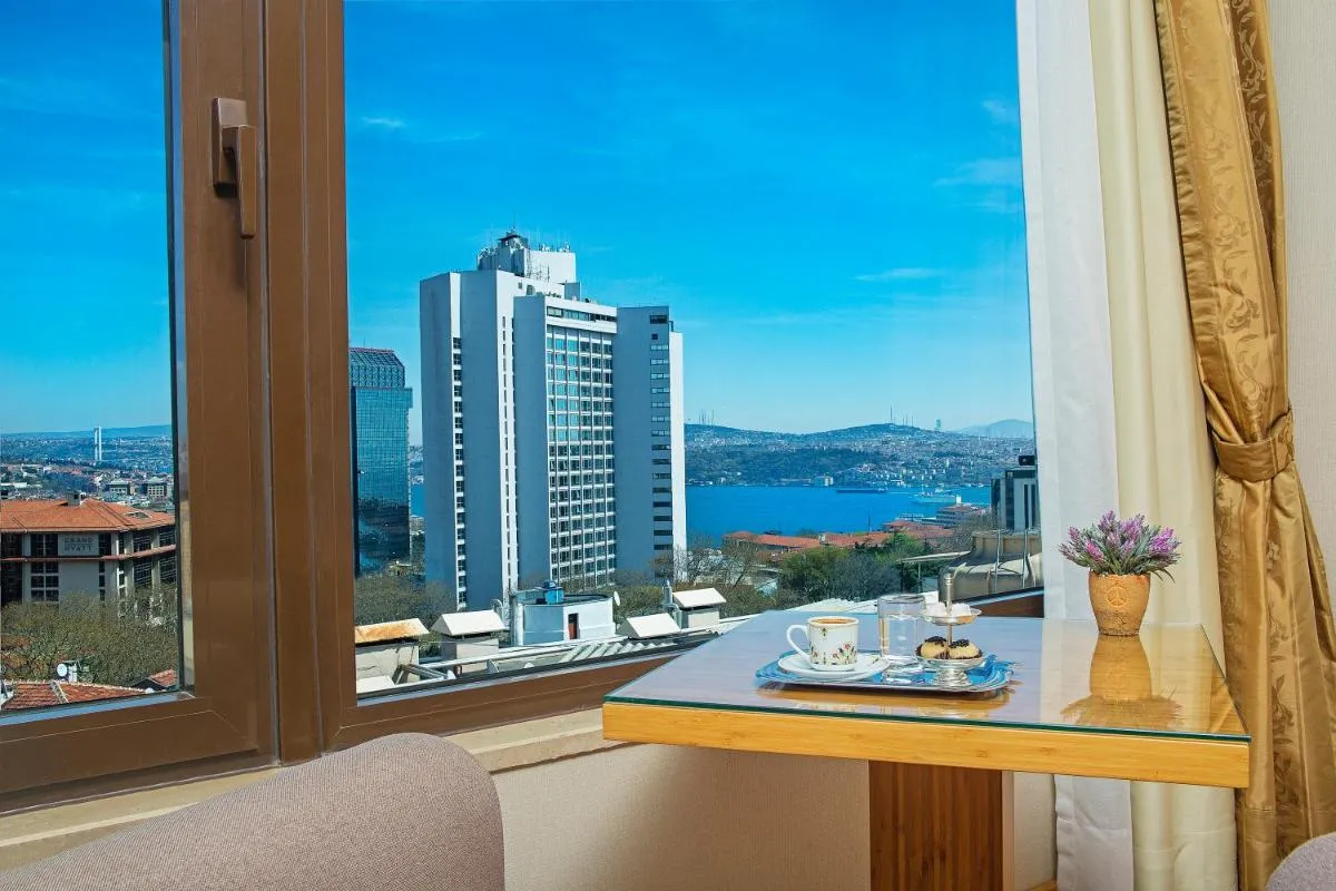 Image 1 of Nova Plaza Orion Hotel