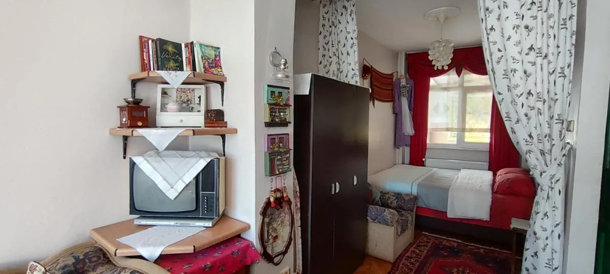 Image 4 of Nur home Abuzer Yegin