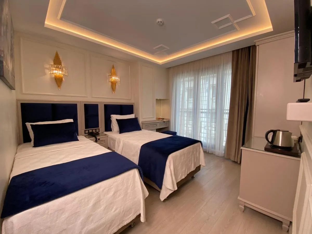 Image 2 of OMMA HOTEL