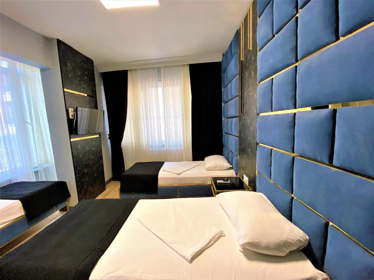Image 3 of Orange Airport Hotel