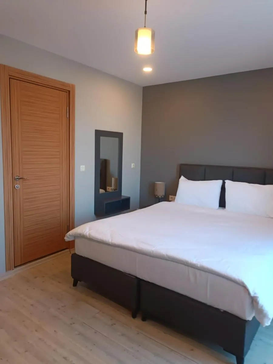 Image 4 of Ore Pera Suites