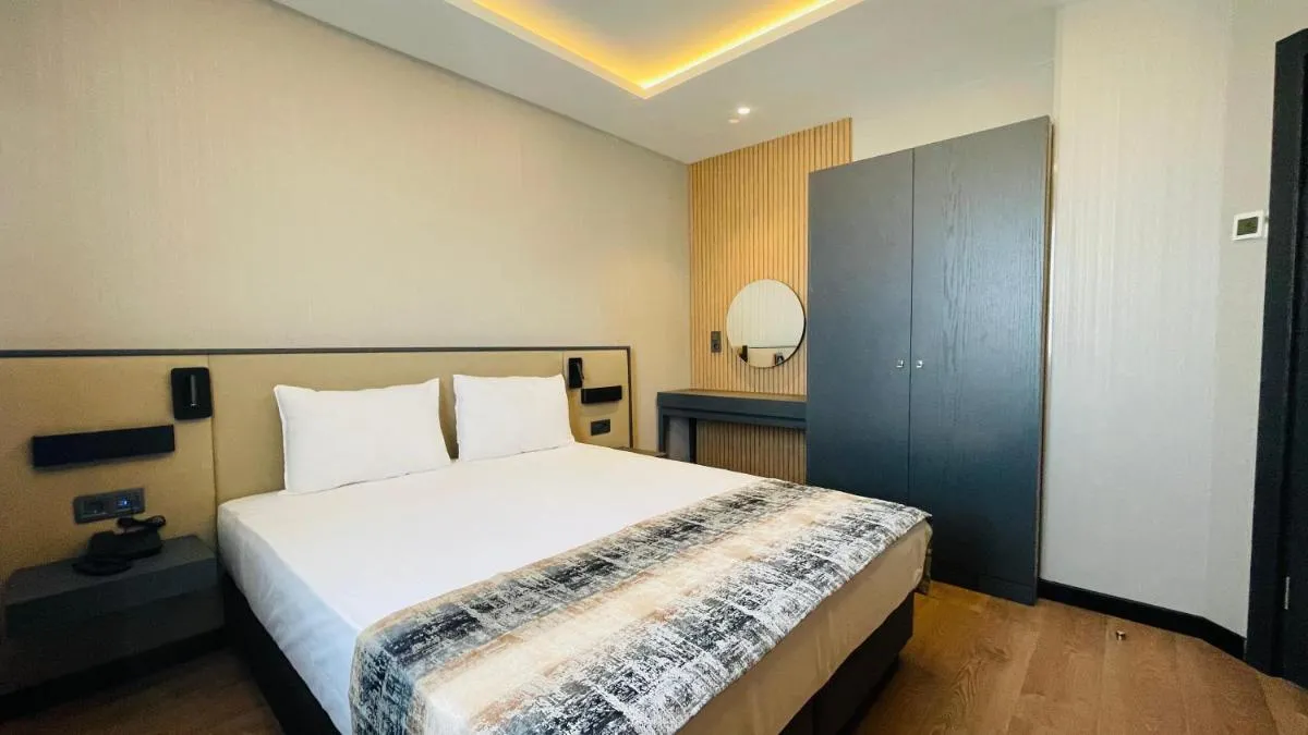 Image 1 of Osmanbey Fatih Hotel