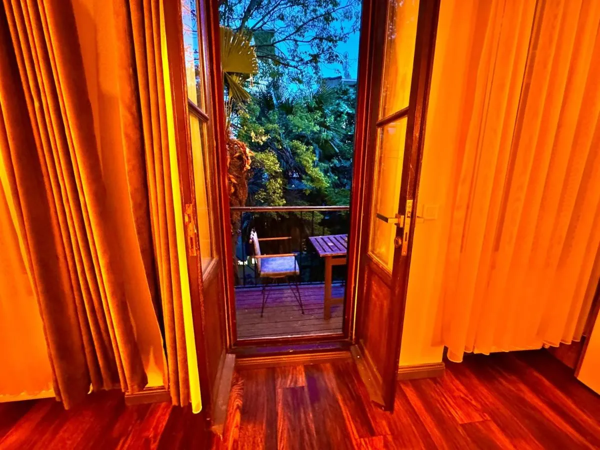 Image 5 of Otel Kadıköy