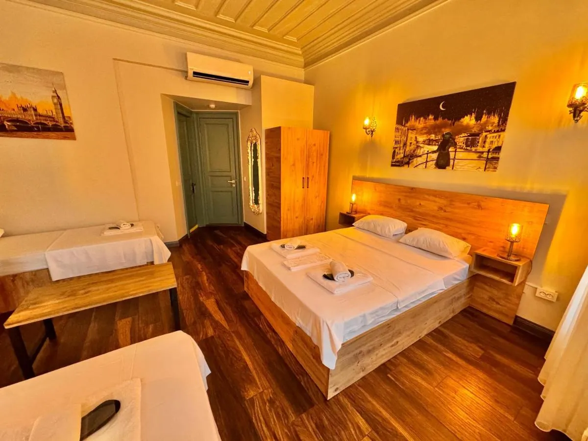 Image 1 of Otel Kadıköy