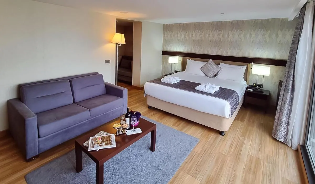 Image 3 of Port Bosphorus Hotel