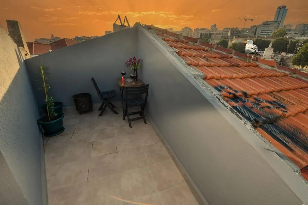 Image 6 of Private Terrace Close to Antique Store Galata Port