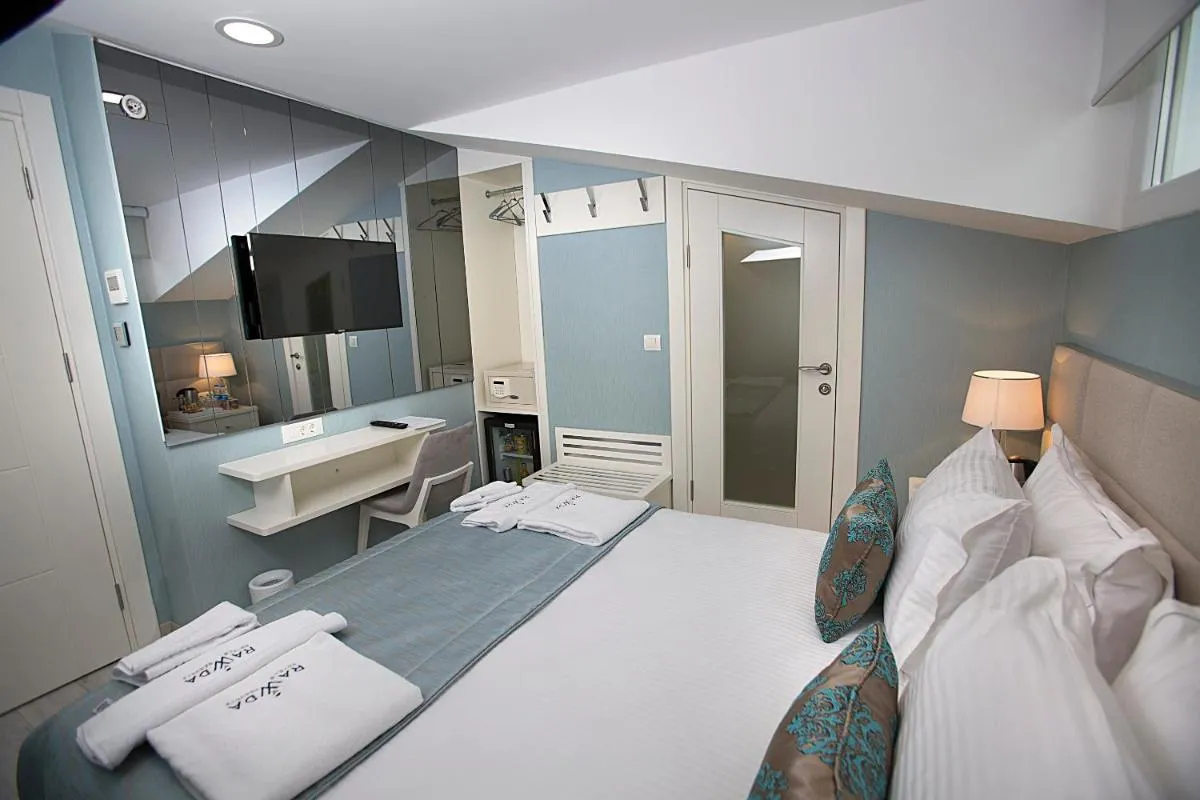 Image 1 of Ravvda Hotel