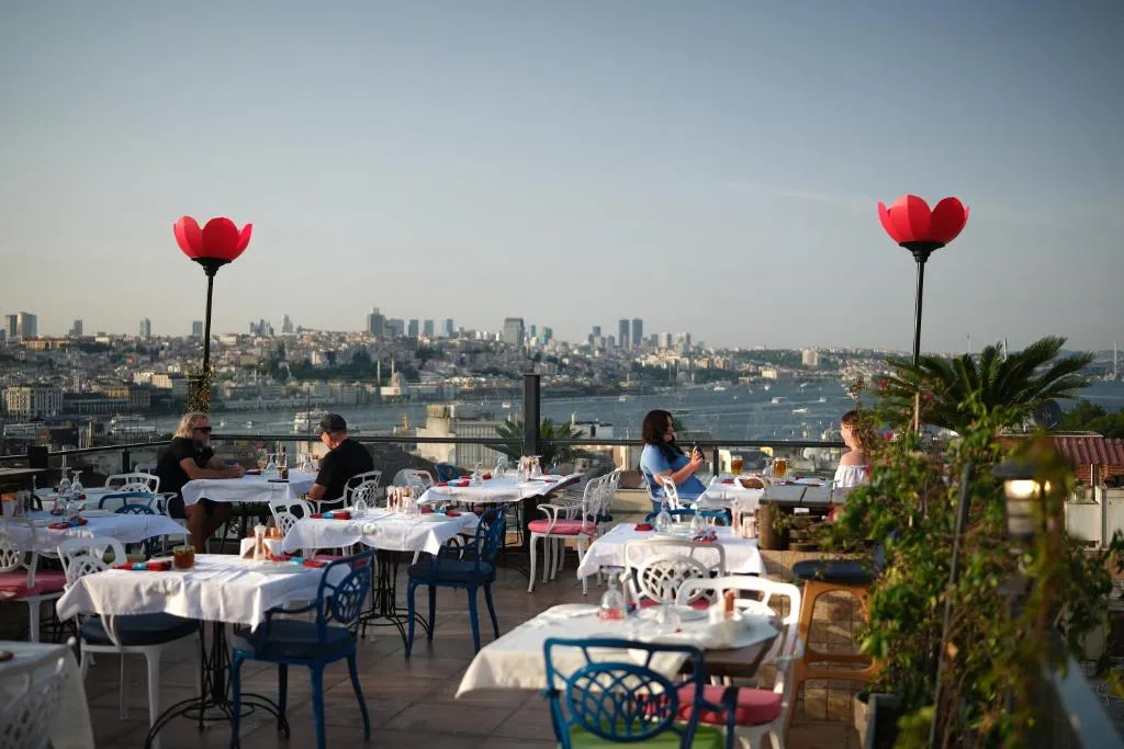 Image of Raymond Hotel Old City