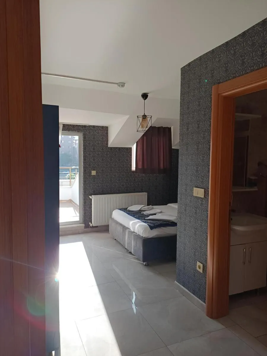 Image 4 of Royal City Hotel Old Town